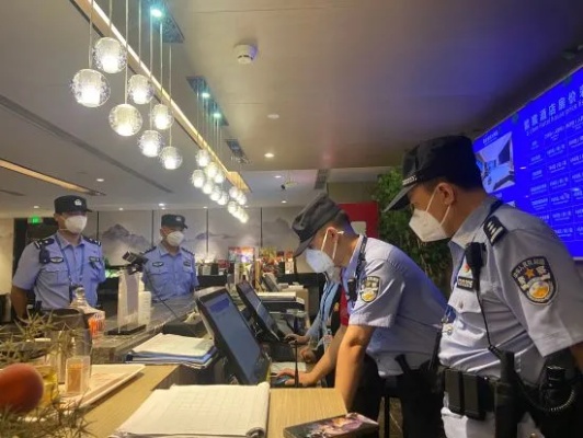 不可以带警察查酒店记录