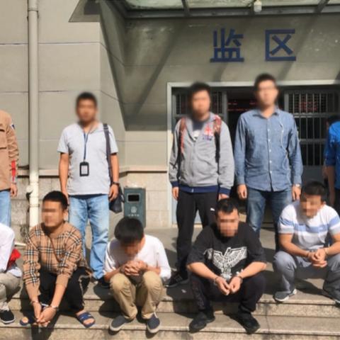 医保卡取现指南，如何将医保卡里的钱转到个人账户