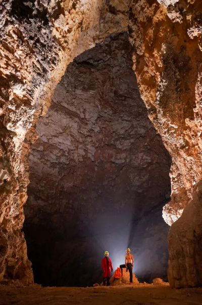 探索微信小程序，洞窟之旅的神秘入口